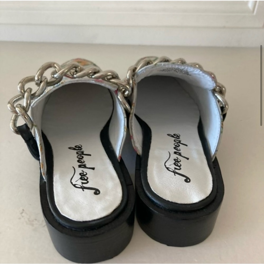 NWOT Free People Vida Slip On Blue Floral Garden Mules - Picture 5 of 9